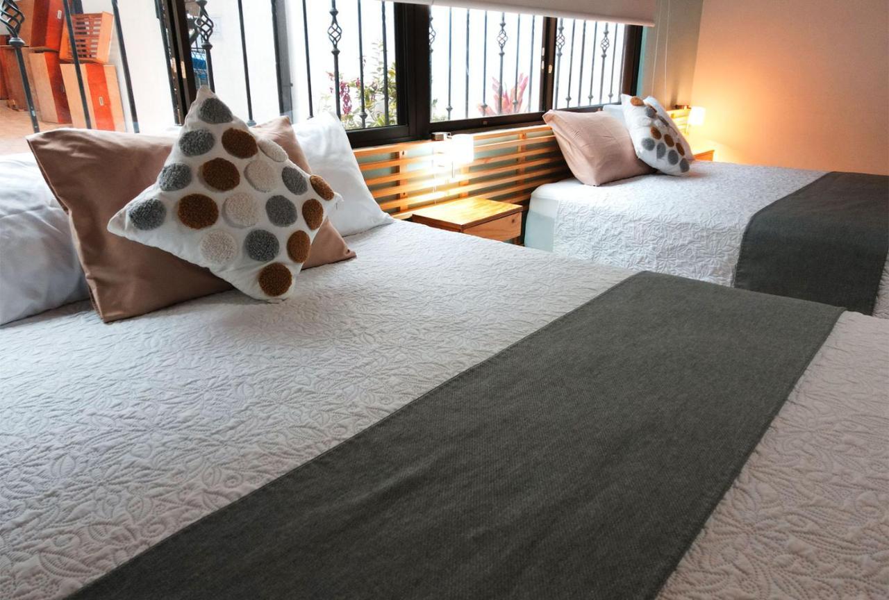 Trebol Amarillo Bed & Breakfast Escazu Exterior photo