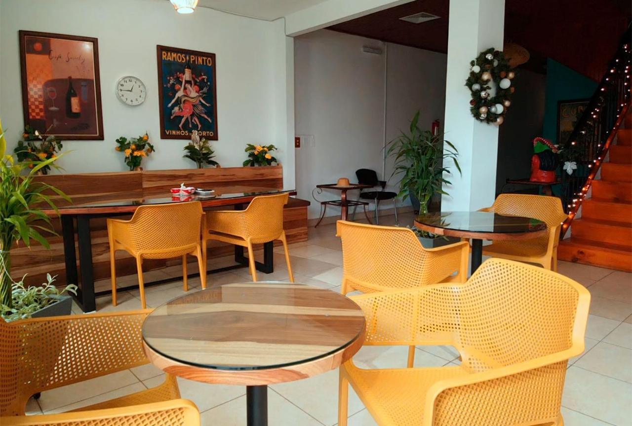 Trebol Amarillo Bed & Breakfast Escazu Exterior photo
